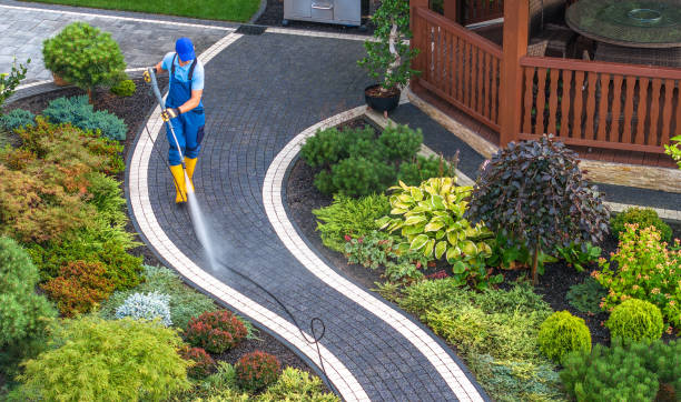 Best Deck Cleaning Services  in Hampton Beach, NH